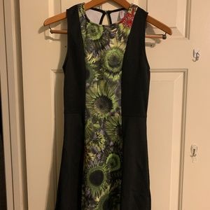 Women's Skater Dress Size Small - Black and Green